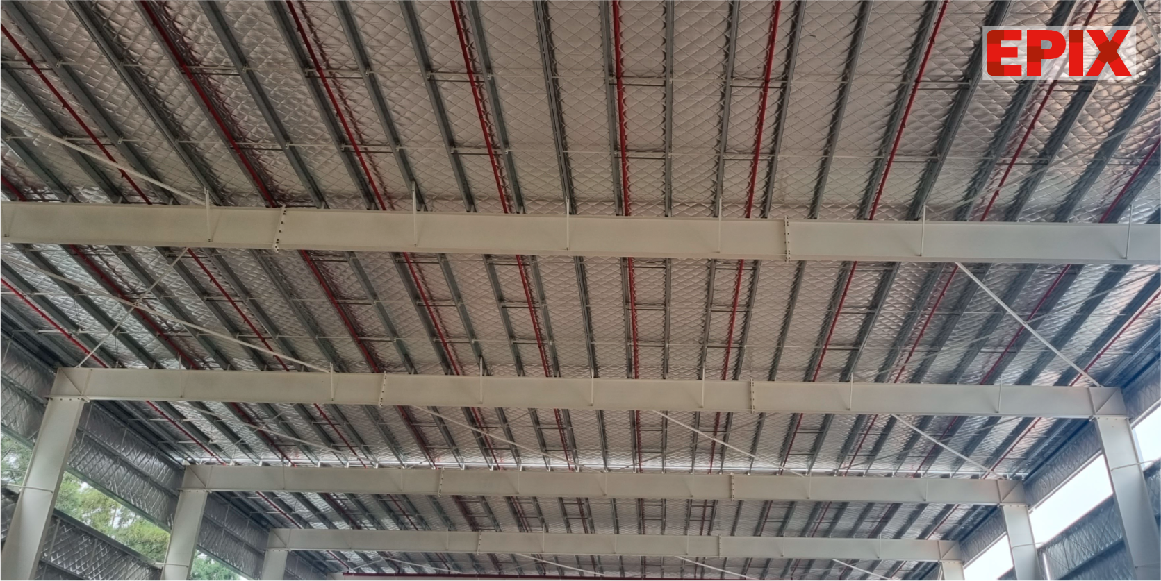 Sistema de rociadores en nave